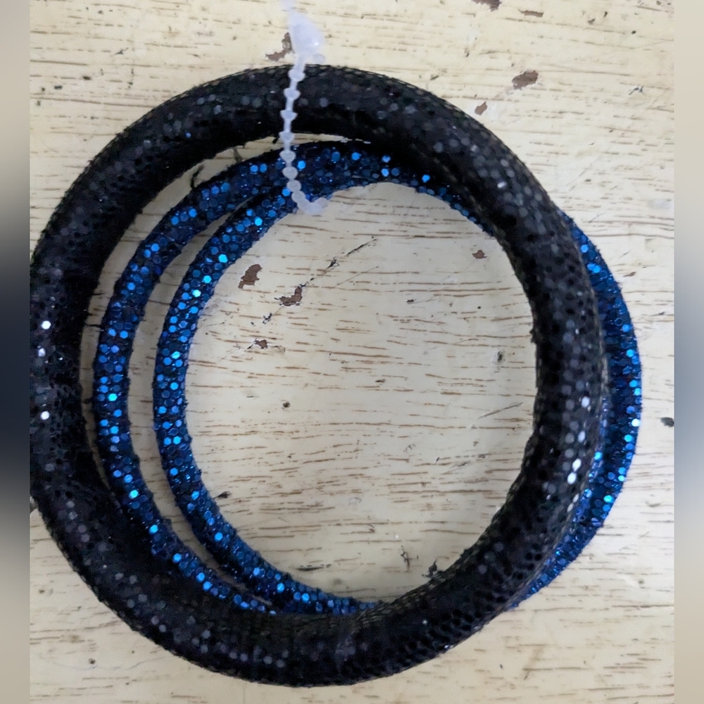 Bracelet/Bangle Bundle - Picture 2 of 7